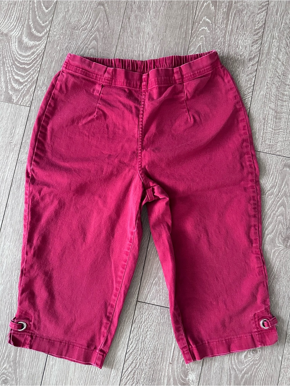 Y2K Croft & Barrow Red Capri Pants